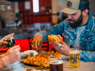 Eating and drinking beer at Bull Horn and the Railyard