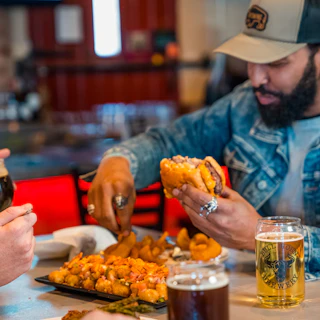 Eating and drinking beer at Bull Horn and the Railyard